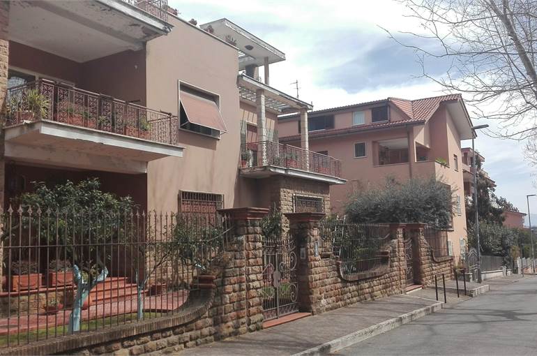 Pomezia Via Domenico Guerrazzi