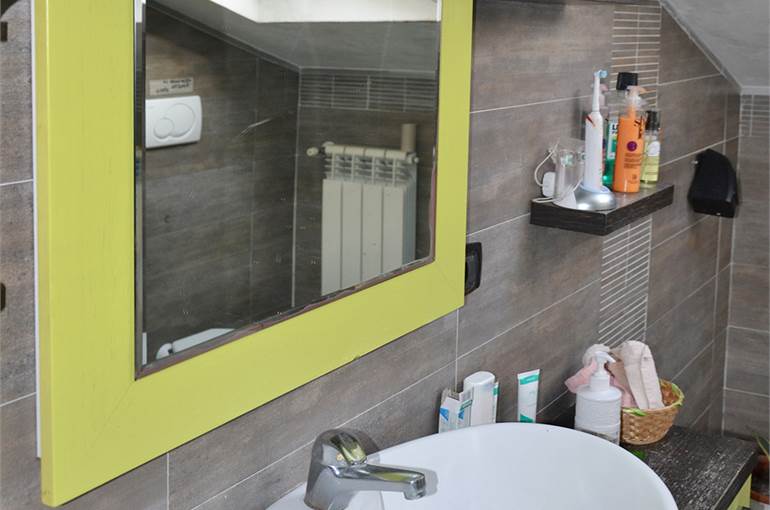 Bagno con doccia