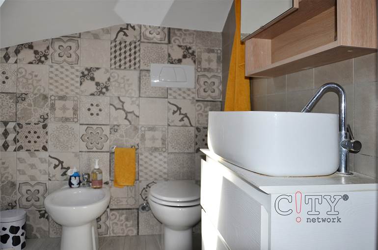 Bagno con doccia