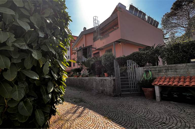 Facciata villa