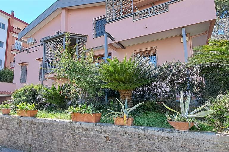 Esterno villa