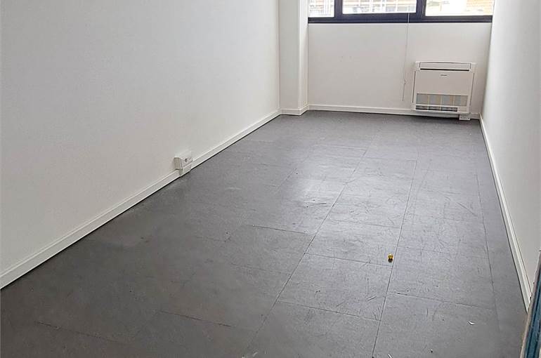 ufficio primo piano 