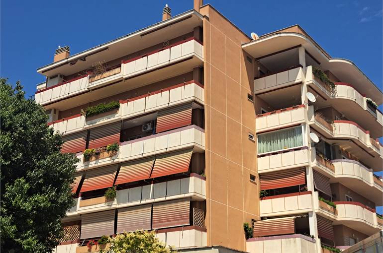 Facciata palazzina 