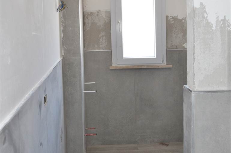 Bagno con doccia