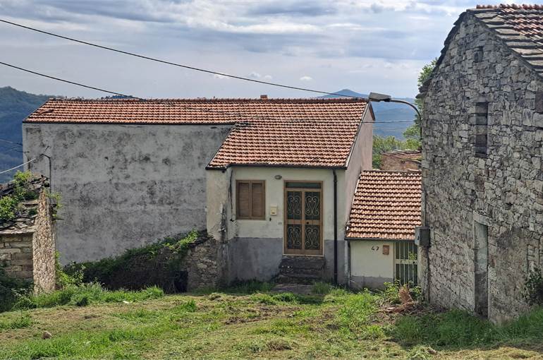 Facciata retro fabbricato