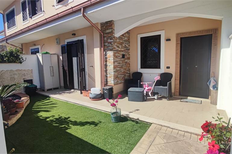 Giardino con entrata indipendente