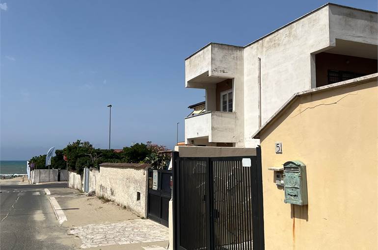 Poco distante dal mare 