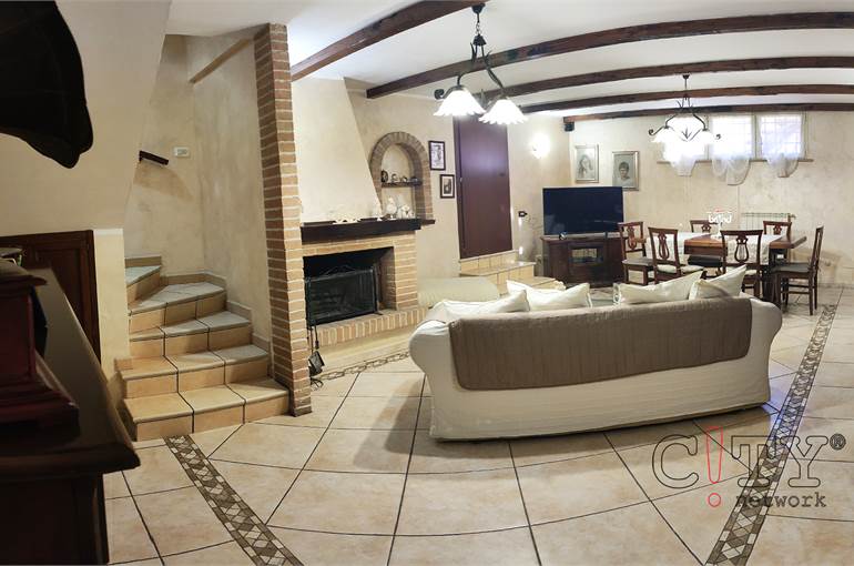 Zona hobby con camino