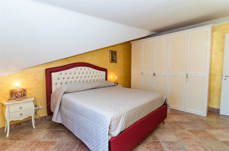 Camera letto 1 piano primo