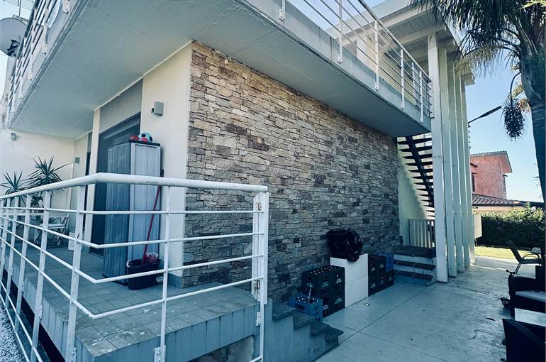 Terrazza vivibile piano rialzato 