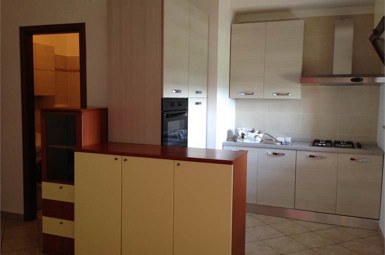 Soggiorno con cucina a vista