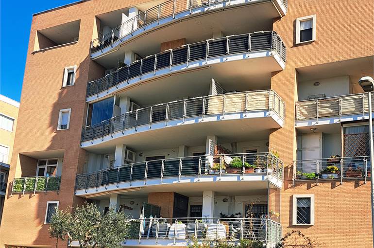 Palazzina in cortina