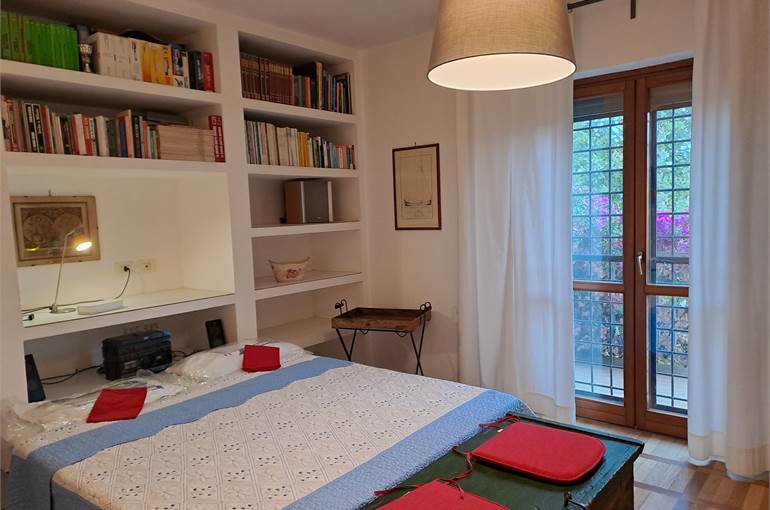 Camera matrimoniale piano rialzato