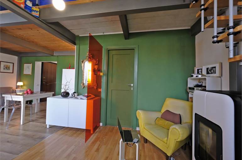 Soggiorno con angolo cottura