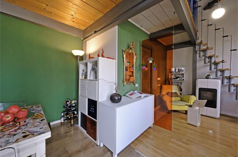 Soggiorno con angolo cottura