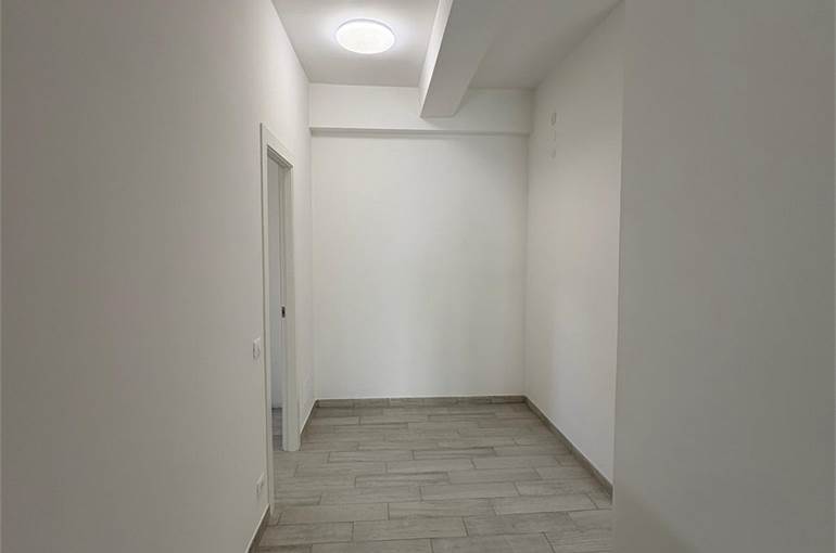 Pavimento in grès tipo legno