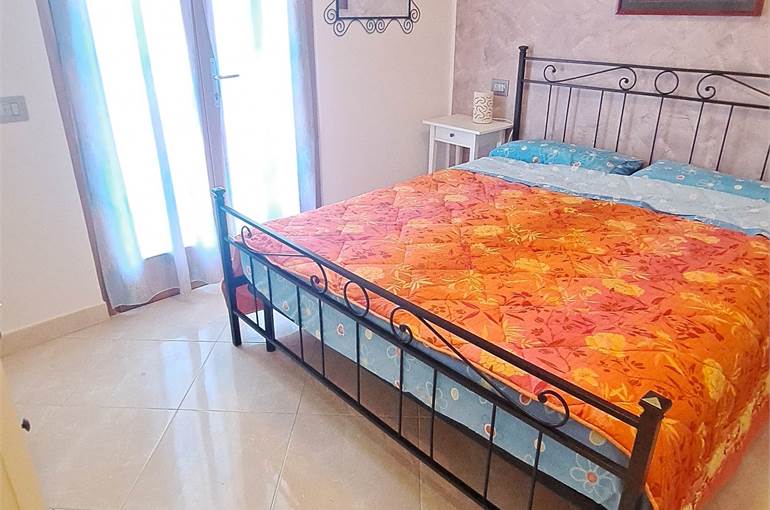 Comoda camera matrimoniale piano primo