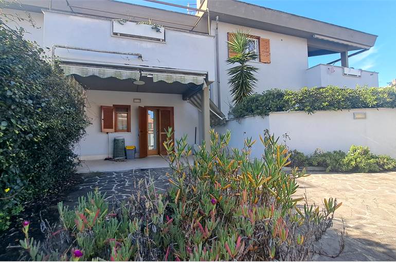 Porzione di villino due livelli