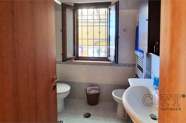 Bagno con finestra