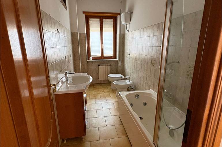 Bagno con finestra