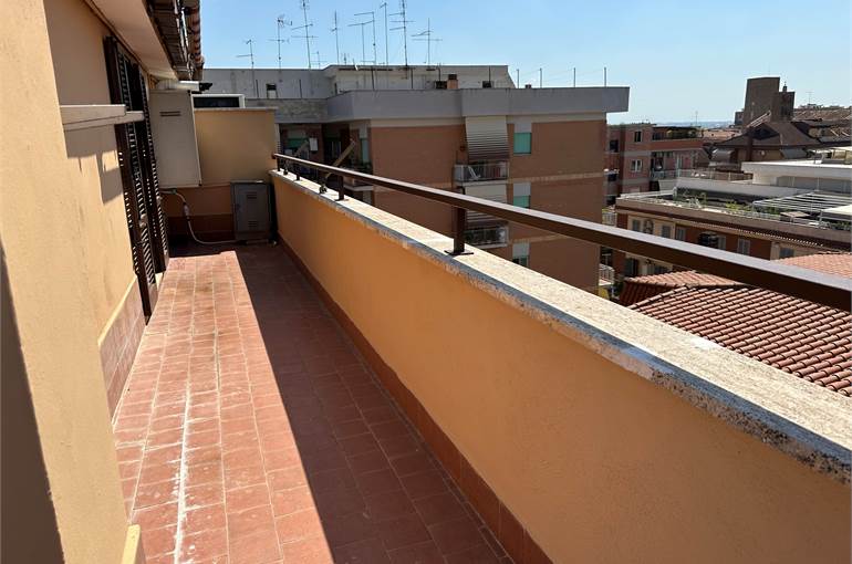 Balcone perimetrale