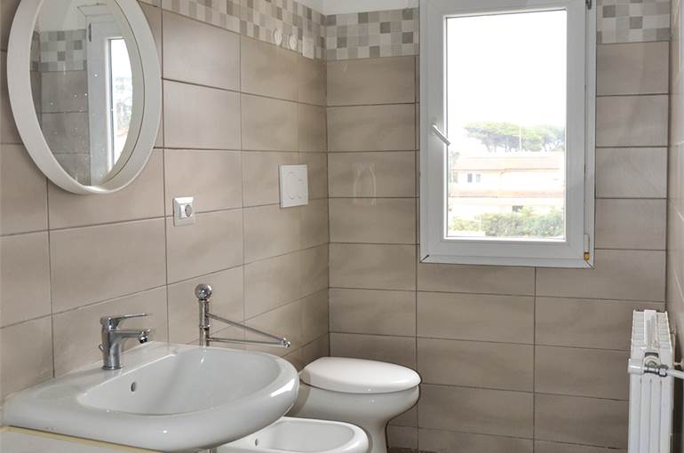 bagno con finestra