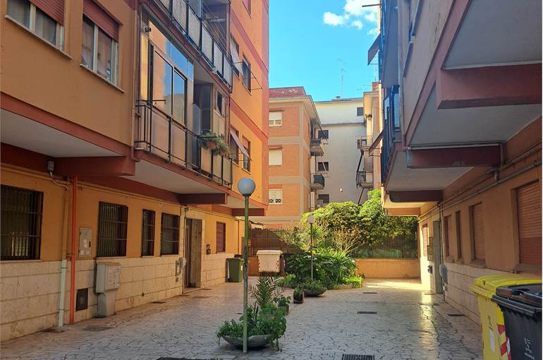 Cortile condominiale 