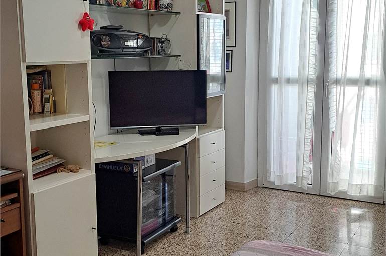 Cameretta con secondo balcone 