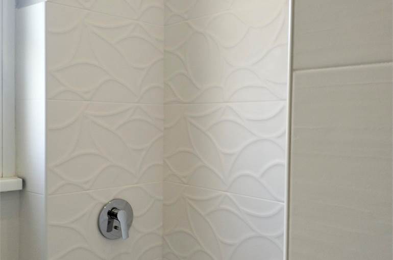 Rivestimento doccia