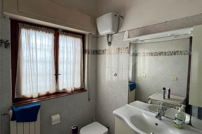 Bagno con finestra