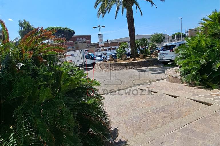 Parcheggio esterno zona condominiale
