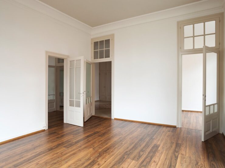 2 Bedroom Semi-Detached House in Hounslow